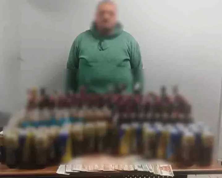 القبض على شخص يبيع مشروبات كحولية مغشوشة في الدقهلية