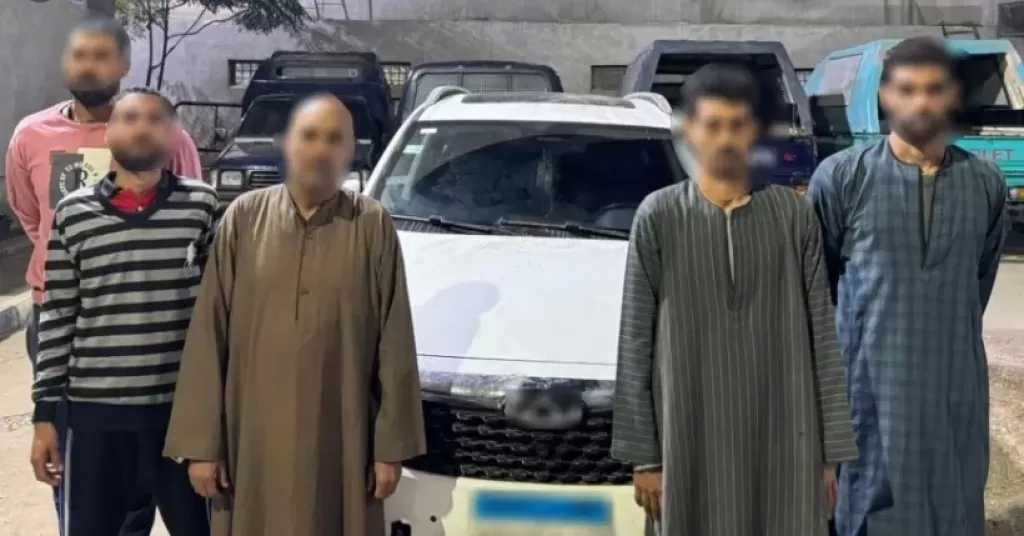 القبض على المتهمين بمحاولة خطف مسن داخل سيارة ملاكي في الدقهلية