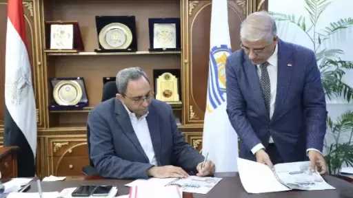 بنسبة نجاح 54.03%.. محافظ قنا يعتمد نتيجة الشهادة الإعدادية