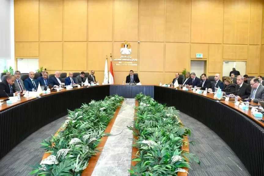 وزير الإسكان يتابع الموقف التنفيذي لمشروعات المبادرة الرئاسية «حياة كريمة» لتطوير قرى الريف المصري