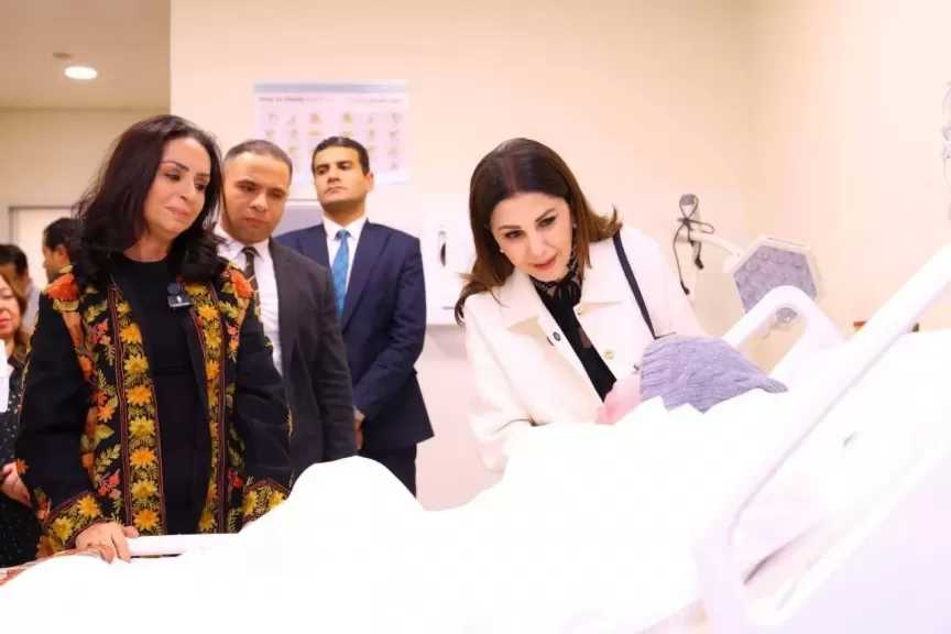 وزيرة التضامن الاجتماعي تتفقد مستشفى أهل مصر لعلاج الحروق بالقاهرة الجديدة بحضور هبه السويدي والفنانة ماجدة الرومي
