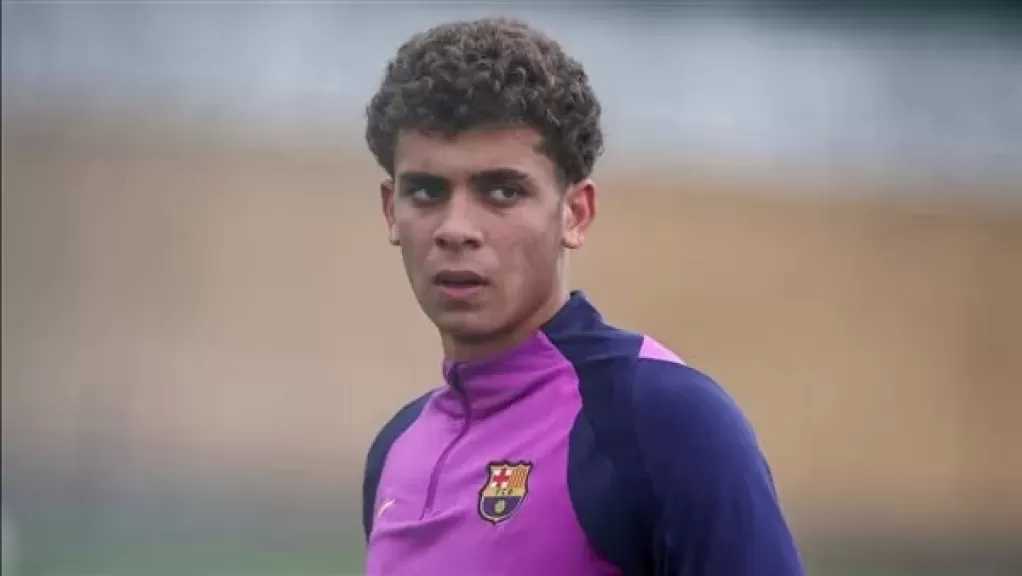 حمزة عبد الكريم يشارك في تدريبات برشلونة أتلتيك قبل مواجهة بارباسترو