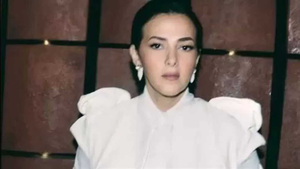 دنيا سمير غانم تتألق بإطلالة بيضاء أنيقة تخطف الأنظار.. صور