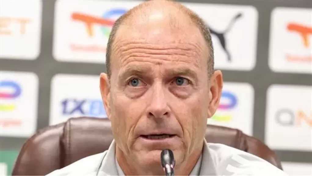 مدرب الأهلي: لست راضيا عن الأداء أمام شبيبة القبائل و”حققنا المطلوب”