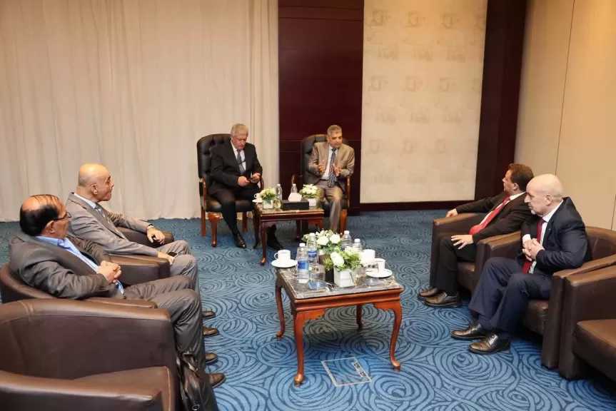 الفريق أسامة ربيع يبحث مع وزير النقل الأردني سبل تعزيز التعاون وتبادل الخبرات في مجالات الصناعة البحرية