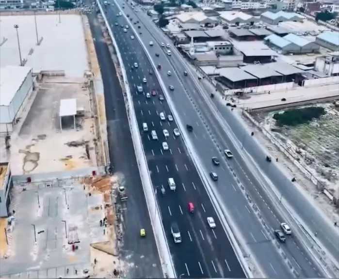 وزارة النقل بدأ التشغيل التجريبي لمشروع توسعة ورفع مناسيب كوبري العامرية لتعزيز السيولة المرورية