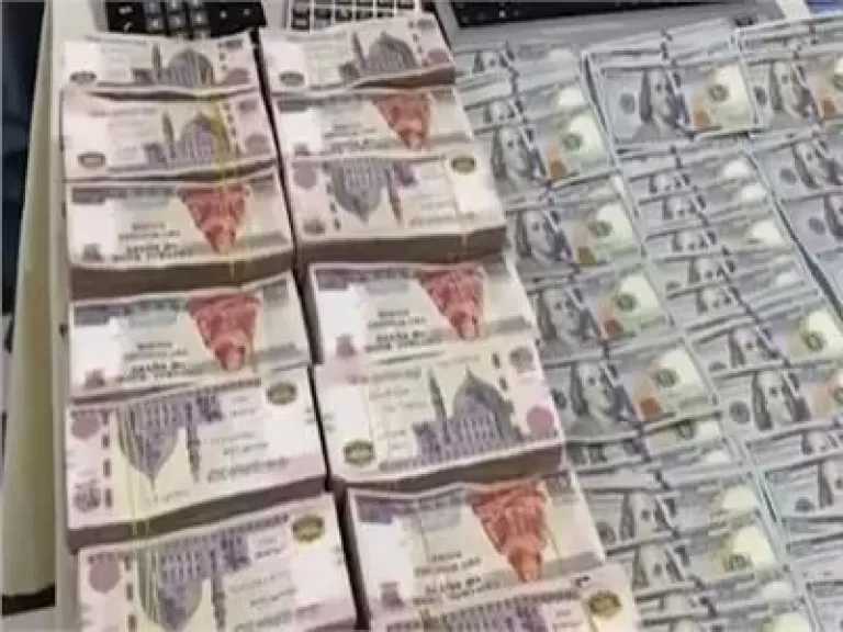 التحقيق مع عنصر جنائي غسل 20 مليون جنيه حصيلة من اتجار بالأسلحة النارية