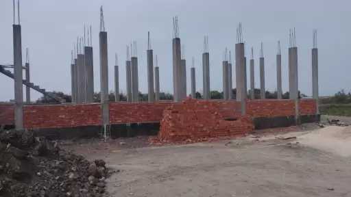 إزالة منزلين مخالفين على أرض زراعية جنوب بورسعيد