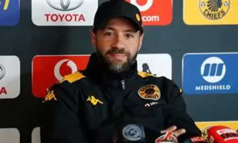 مدرب كايزر تشيفز: جماهير الزمالك ستدعمه في أي ملعب.. ودغموم يصنع الفارق