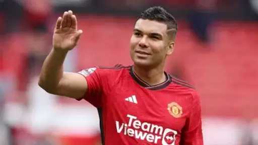 مانشستر يونايتد يحدد بديل كاسيميرو قبل صدام وست هام في الدوري الإنجليزي