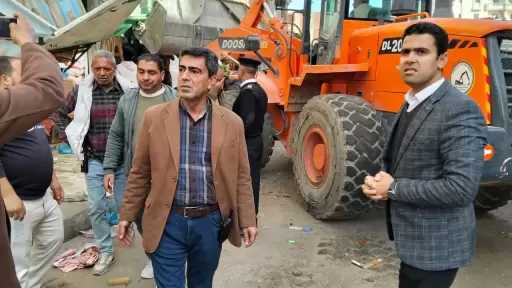 نائب محافظ مطروح يقود حملة مكبرة لإزالة الإشغالات بشوارع مرسى مطروح