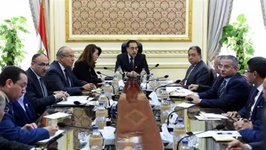 خبيرة: تحسين مستوى معيشة المواطن أولوية على الحكومة وضعها في أجندتها التنفيذية