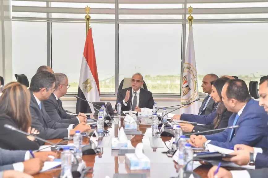 وزير الاستثمار: كسر حلقات البيروقراطية المعطلة للإنتاج يجب أن تكون مستهدفات لكافة المؤسسات والهيئات المعنية