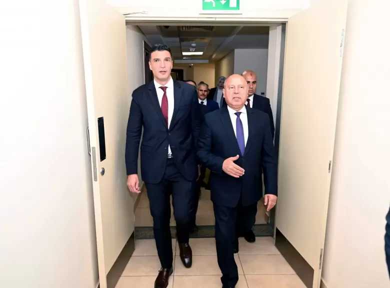 وزير الصناعة: القيادة السياسية تحرص دائماً على ضخ دماء جديدة في صفوف الحكومة المصرية