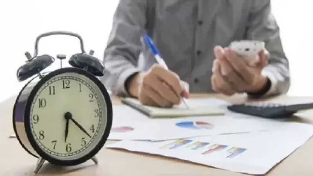 العراق يقلص الدوام الرسمي بمناسبة شهر رمضان المبارك