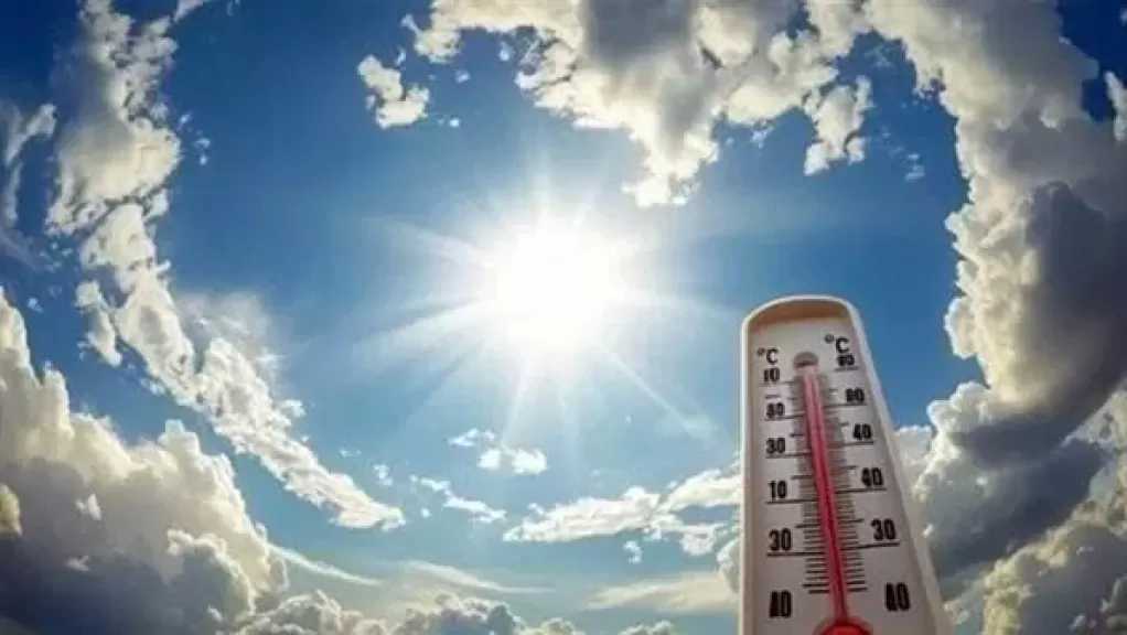 تقلبات ونشاط رياح قوية.. حالة الطقس المتوقعة غدًا