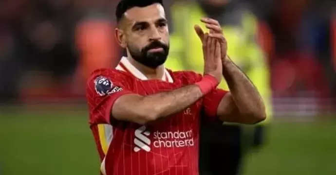 الاتحاد السعودي يبدأ محادثات مع محمد صلاح لضمه في الصيف