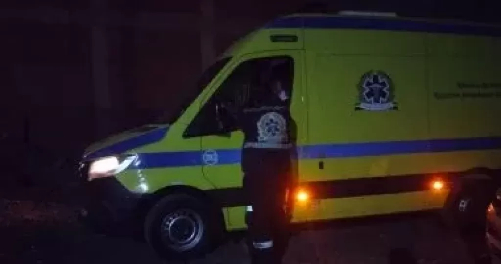 مصرع شاب وإصابة آخر فى حادث تصادم موتوسيكل برصيف كوبري ميت غمر