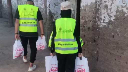 توزيع 5 آلاف عبوة غذائية ضمن مبادرة «قوافل الخير» بجميع أحياء الإسكندرية
