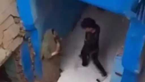 كواليس فيديو الرعب في واقعة تعدي شاب على والدته بسلاح أبيض بالقليوبية