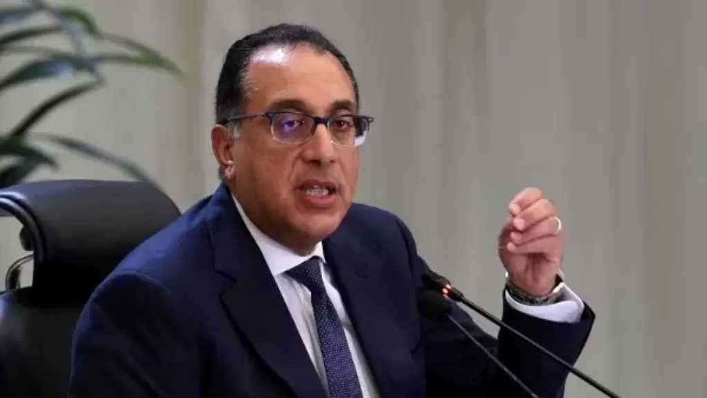 مدبولي يصل إلى احتفالية انضمام أول إير باص ٣٥٠-٩٠٠ لاسطول مصر للطيران