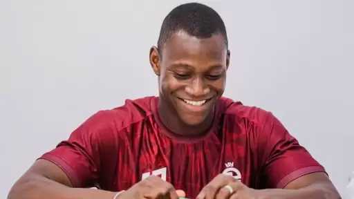 مفاجأة بشأن تجديد عقد إليو ديانج مع الأهلي