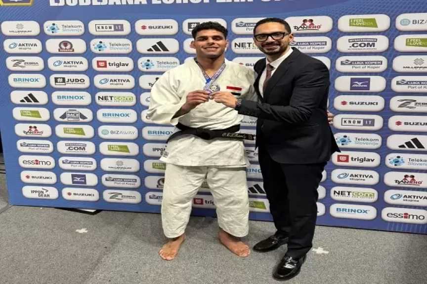 وزير الرياضة يهنئ اتحاد الجودو بفضية عمر الرملي في كأس العالم