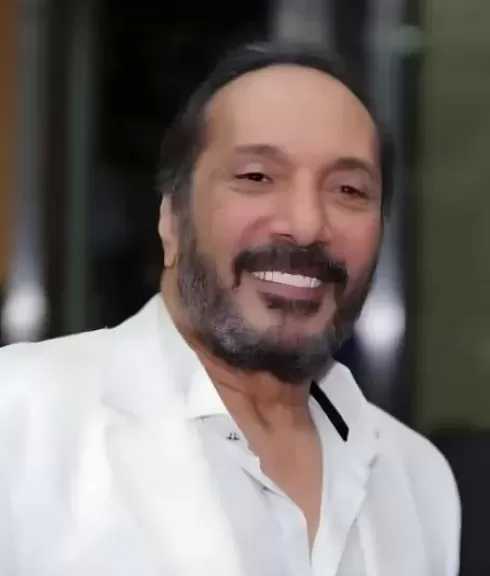 رأس الأفعى يعيد علي الحجار لغناء تترات المسلسلات