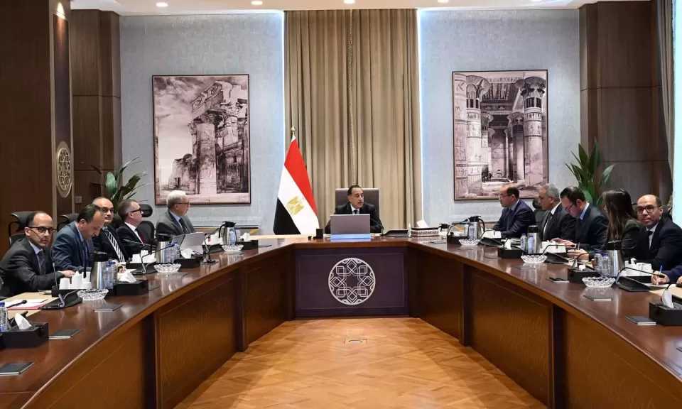 رئيس الوزراء: اتباع سياسات مالية تضمن تحقيق التوازن بين زيادة معدلات النمو وتعزيز تنافسية الاقتصاد المصري