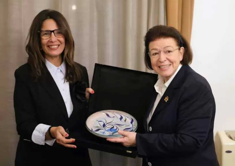 وزيرة الثقافة: العلاقات المصرية اليونانية تجسّد جسرًا للتواصل الإنساني والثقافي بين حضارتين عريقتين