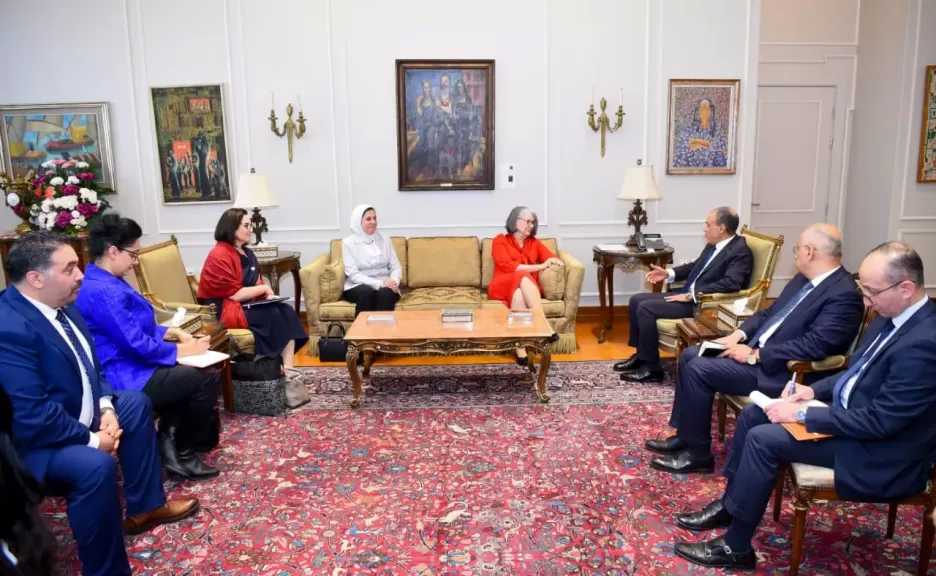 وزير الخارجية يستقبل رئيسة الاتحاد الدولي لجمعيات الهلال والصليب الأحمر