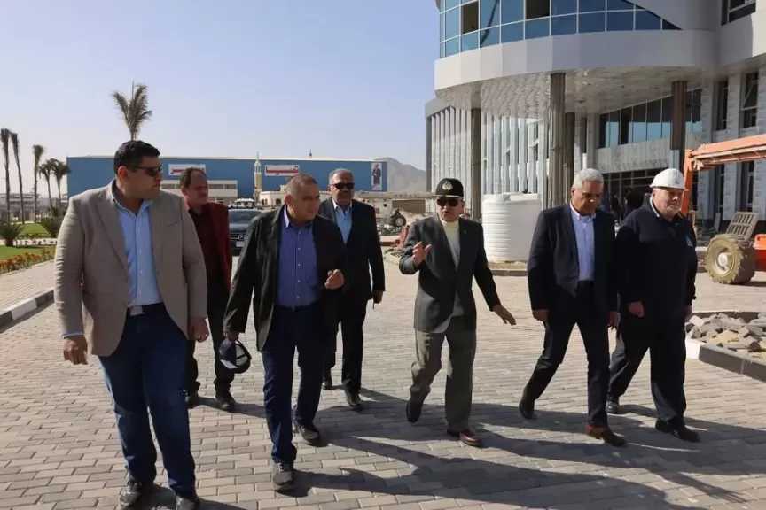 الفريق أسامة ربيع: بدء التشغيل التجريبي لليخت السياحي الجديد من إنتاج شركة قناة السويس للقوارب الحديثة