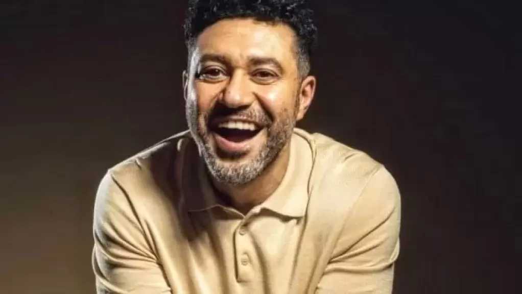 محمد عز يسخر من مشاهد العنف بدراما رمضان