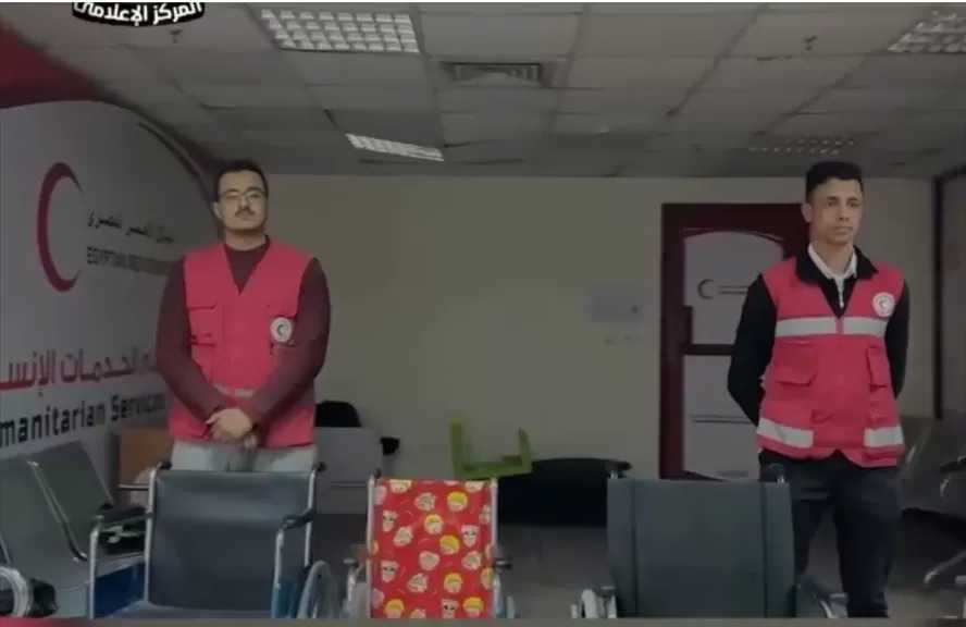 الهلال الأحمر المصري تقديم الدعم الإنساني والطبي المتكامل للأشقاء الفلسطينيين بمعبر رفح
