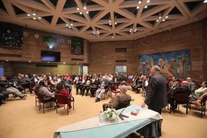 رئيس الطائفة الإنجيلية يلتقي قسوس مجمع القاهرة وزوجاتهم.. صور