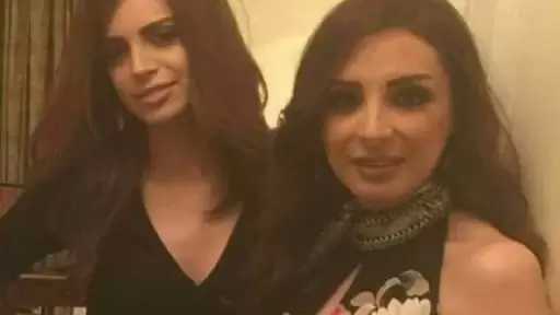 تعليق صادم من سمية درويش عن أنغام وشيرين وآمال ماهر