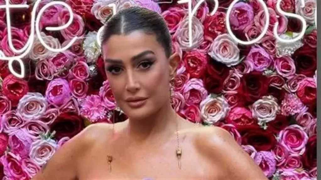 غادة عبد الرازق: ألفاظ ”نمبر وان” و”الأعلى أجرًا” غلط.. بتستفز الجمهور