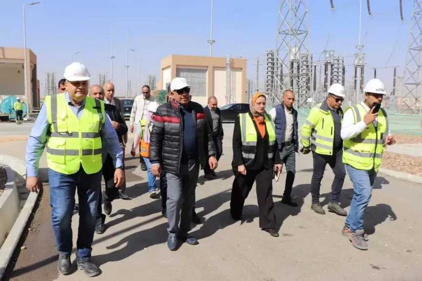 وزير الكهرباء يتفقد محطة الربط الكهربائي المصري السعودي العملاقة جهد 500 كيلو فولت تيار مستمر بمدينة بدر