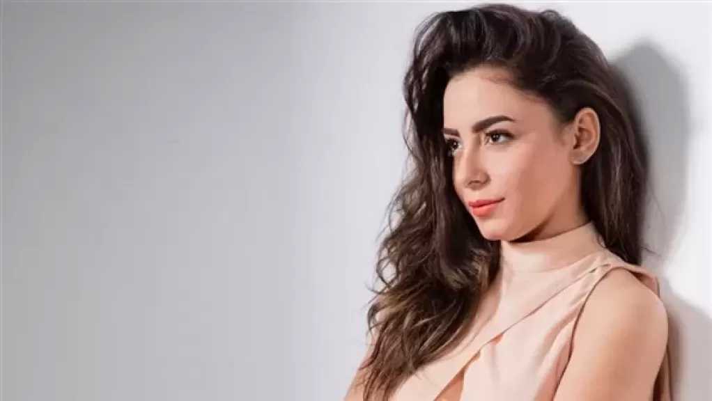 إلهام عبد البديع تروي حياتها الشخصية بعيدًا عن الأضواء