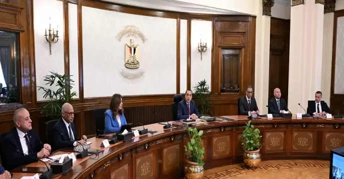 مدبولي يترأس أول اجتماع لمجلس المحافظين الجديد ويحدد الاختبار الأول