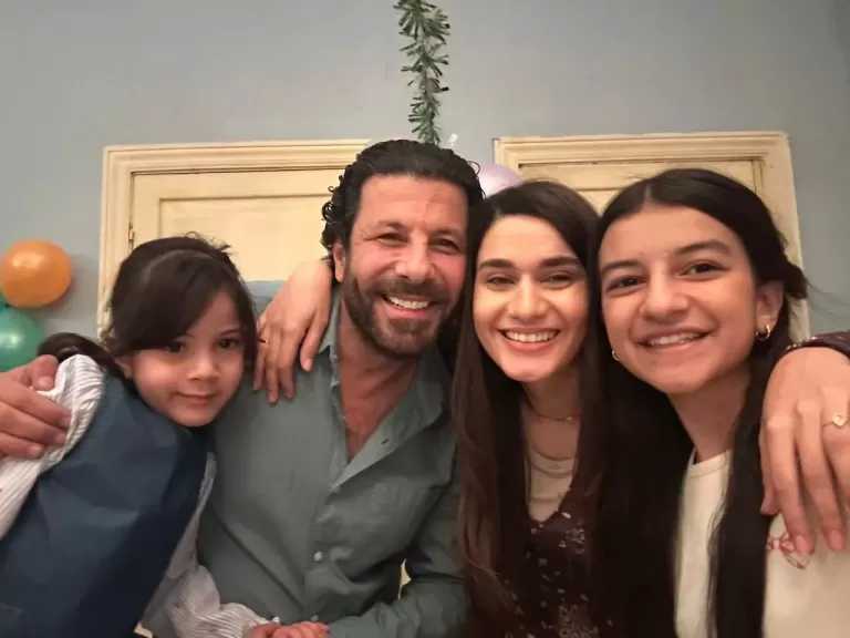 معلومات عن زوجة إياد نصار في مسلسل صحاب الأرض