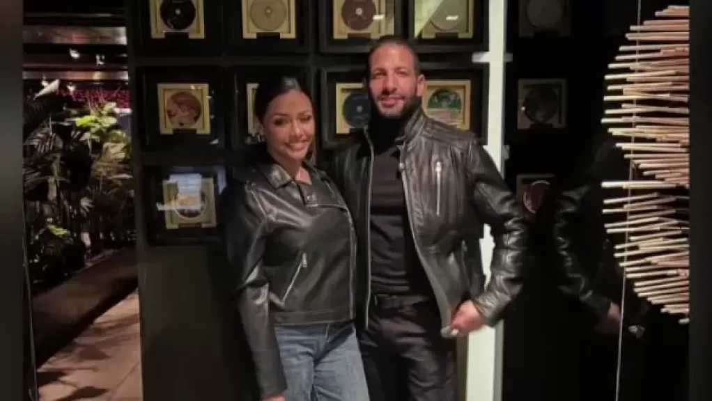 رفقة زوجها .. أسماء أبو اليزيد تخطف الأنظار في أحدث ظهور