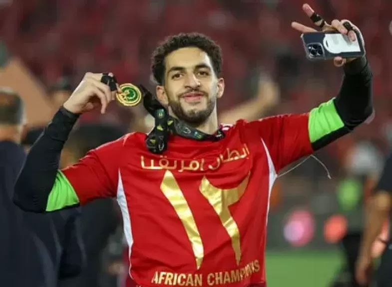 شوبير يقترب من حسم الحارس الأساسي بعد تفوقه على الشناوي