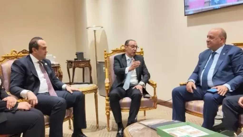 رئيس الرعاية الصحية يلتقي لجنة الصحة بالنواب لتعزيز الدور الرقابي