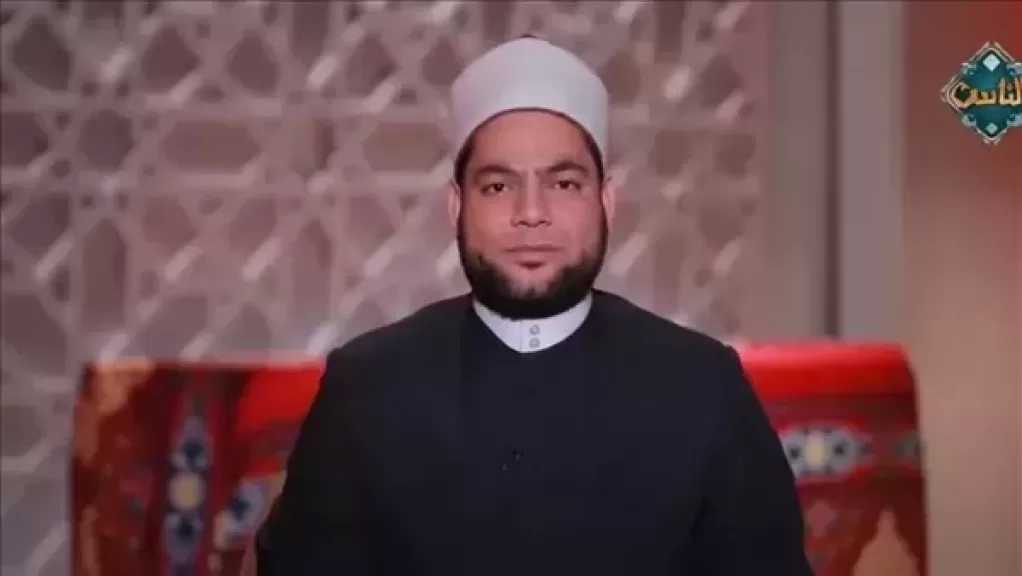 إمام جامع عمرو بن العاص: طلب العلم طريق الرفعة الحقيقية