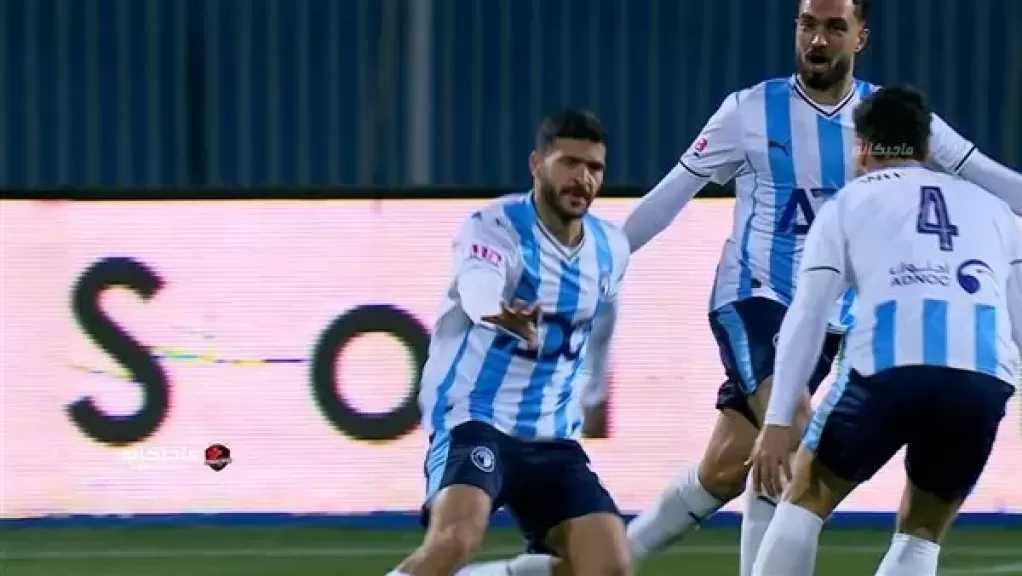 ”كاف” يخطر بيراميدز بتعديل موعد مباراة الجيش الملكي