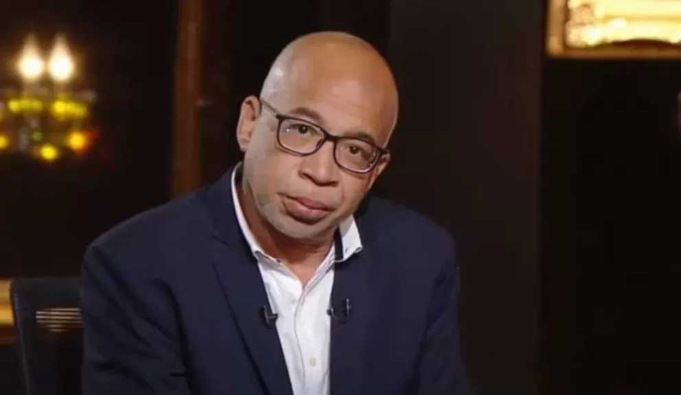 شريف الدسوقي ينتقد مشاهد المخدرات في مسلسلات موسم رمضان: أين الرقابة يا ناس؟!