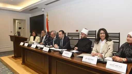 مستشار وزراة الاتصالات يكشف فلسفة مشروع قانون حماية الأطفال من مخاطر التواصل الاجتماعي