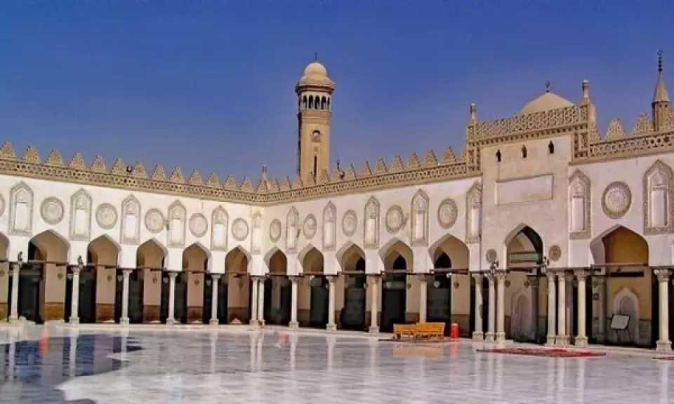 الأزهر يُدين جريمة إحراق مسجدٍ جنوب نابلس بفلسطين: إرهاب صهيوني ممنهج