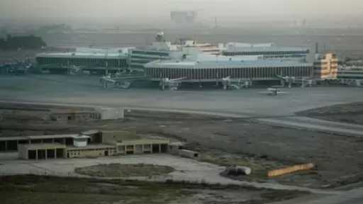 إغلاق مطار بغداد الدولي ووزارة النقل تكشف السبب